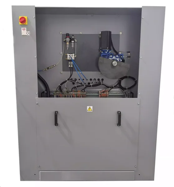 Facile accesso alla parte meccanica della macchina